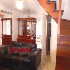 Sobrado Mobiliado com 70m², 2 dormitórios, 1 vaga, no bairro Marechal Floriano em Caxias do Sul para Alugar