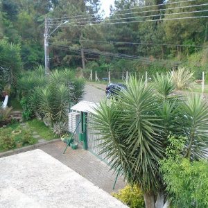 Sobrado Mobiliado com 70m², 2 dormitórios, 1 vaga, no bairro Marechal Floriano em Caxias do Sul para Alugar