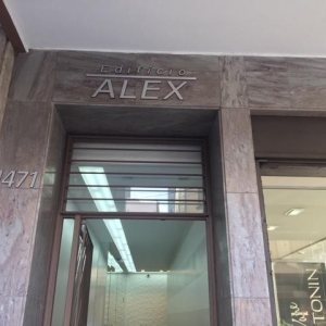 Sala com 60m², no bairro Centro em Caxias do Sul para Alugar ou Comprar