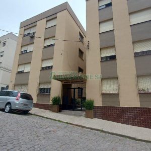 Apto Mobiliado com 130m², 4 dormitórios, 1 vaga, no bairro Centro em Caxias do Sul para Alugar