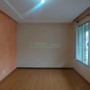 Casa com 180m², 4 dormitórios, 1 vaga, no bairro Sagrada Família em Caxias do Sul para Alugar
