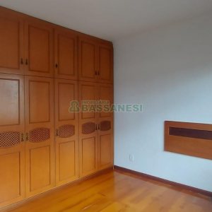 Casa com 180m², 4 dormitórios, 1 vaga, no bairro Sagrada Família em Caxias do Sul para Alugar