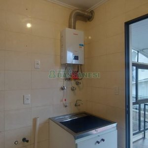 Casa com 180m², 4 dormitórios, 1 vaga, no bairro Sagrada Família em Caxias do Sul para Alugar