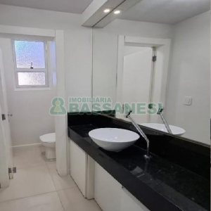 Loja com 158m², no bairro Centro em Caxias do Sul para Alugar
