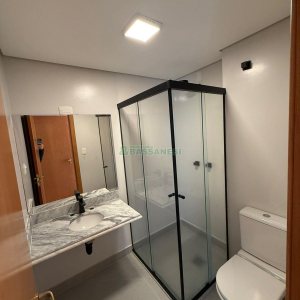 Apartamento com 94m², 3 dormitórios, 2 vagas, no bairro Rio Branco em Caxias do Sul para Comprar