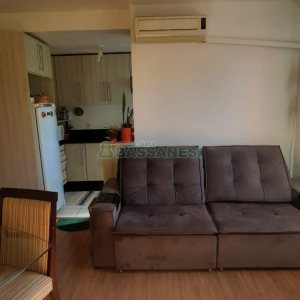 Apartamento com 49m², 2 dormitórios, 1 vaga, no bairro Morada dos Alpes em Caxias do Sul para Comprar