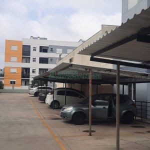 Apartamento com 49m², 2 dormitórios, 1 vaga, no bairro Morada dos Alpes em Caxias do Sul para Comprar