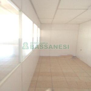 Loja com 126m², no bairro Vinhedos em Caxias do Sul para Alugar
