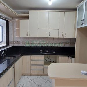 Apartamento com 141m², 3 dormitórios, 1 vaga, no bairro Centro em Caxias do Sul para Comprar