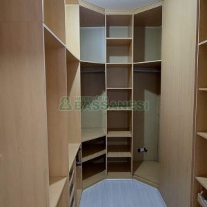 Apartamento com 141m², 3 dormitórios, 1 vaga, no bairro Centro em Caxias do Sul para Comprar