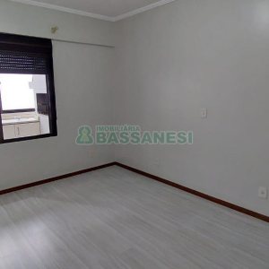 Apartamento com 141m², 3 dormitórios, 1 vaga, no bairro Centro em Caxias do Sul para Comprar