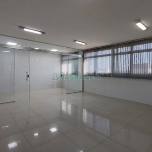 Sala com 60m², 1 vaga, no bairro Centro em Caxias do Sul para Alugar