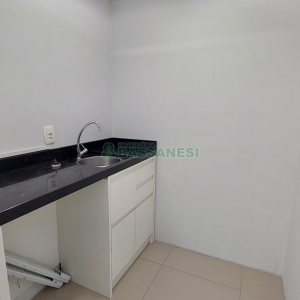 Sala com 60m², 1 vaga, no bairro Centro em Caxias do Sul para Alugar