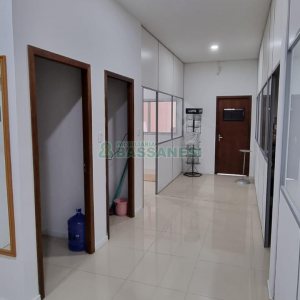 Loja com 497m², no bairro Centro em Caxias do Sul para Comprar
