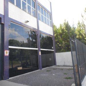 Pavilhão com 640m², no bairro Sanvitto em Caxias do Sul para Alugar