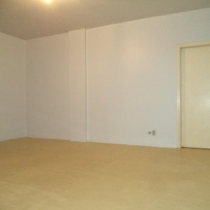 Sala com 24m², no bairro Centro em Caxias do Sul para Alugar