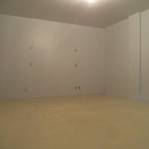Sala com 24m², no bairro Centro em Caxias do Sul para Alugar