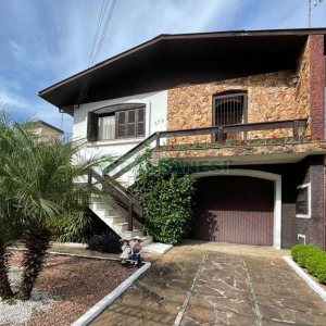 Loja com 116m², no bairro Medianeira em Caxias do Sul para Alugar