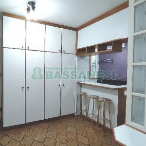 Apto Mobiliado com 52m², 1 dormitório, no bairro Centro em Caxias do Sul para Alugar