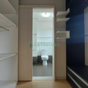 Apto Mobiliado com 116m², 3 dormitórios, 2 vagas, no bairro Villagio Iguatemi em Caxias do Sul para Alugar