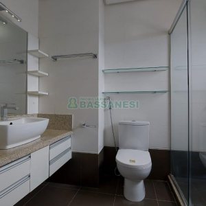 Apto Mobiliado com 116m², 3 dormitórios, 2 vagas, no bairro Villagio Iguatemi em Caxias do Sul para Alugar