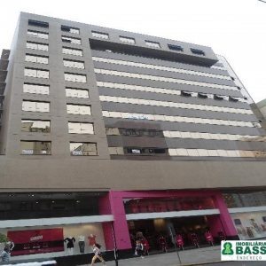 Sala com 80m², 1 vaga, no bairro Centro em Caxias do Sul para Alugar