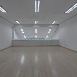 Loja com 160m², no bairro Lourdes em Caxias do Sul para Alugar