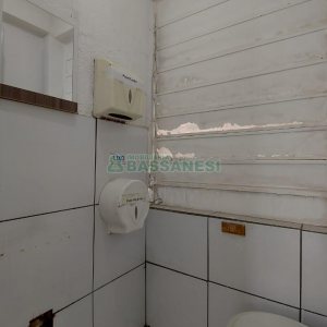 Loja com 160m², no bairro Lourdes em Caxias do Sul para Alugar