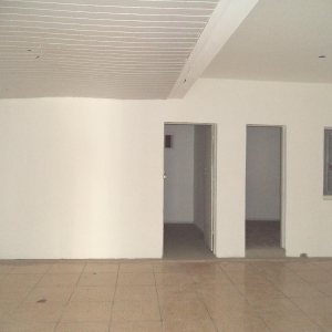 Loja com 180m², no bairro Centro em Caxias do Sul para Alugar