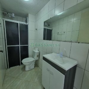 Apartamento com 40m², 1 dormitório, 1 vaga, no bairro Sagrada Família em Caxias do Sul para Alugar