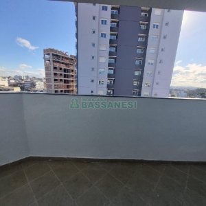 Apartamento com 40m², 1 dormitório, 1 vaga, no bairro Sagrada Família em Caxias do Sul para Alugar