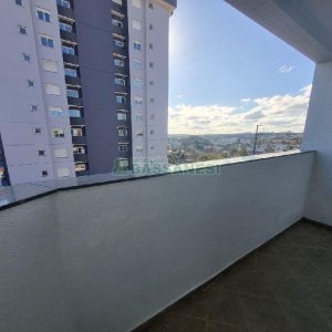 Apartamento com 40m², 1 dormitório, 1 vaga, no bairro Sagrada Família em Caxias do Sul para Alugar