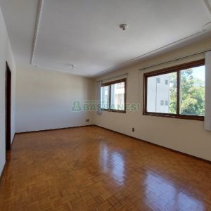 Apartamento com 105m², 3 dormitórios, 2 vagas, no bairro Centro em Caxias do Sul para Alugar