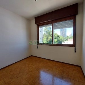 Apartamento com 105m², 3 dormitórios, 2 vagas, no bairro Centro em Caxias do Sul para Alugar