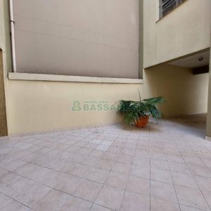 Apartamento com 105m², 3 dormitórios, 2 vagas, no bairro Centro em Caxias do Sul para Alugar