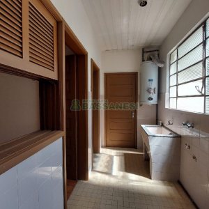 Apartamento com 105m², 3 dormitórios, 2 vagas, no bairro Centro em Caxias do Sul para Alugar