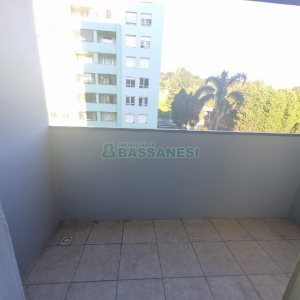 Apartamento com 95m², 3 dormitórios, 1 vaga, no bairro Lourdes em Caxias do Sul para Alugar