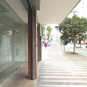 Loja com 104m², no bairro Centro em Caxias do Sul para Alugar