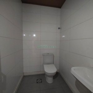 Sala com 66m², no bairro Centro em Caxias do Sul para Alugar