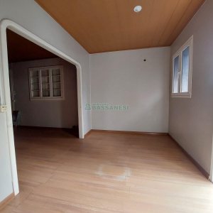 Sala com 66m², no bairro Centro em Caxias do Sul para Alugar