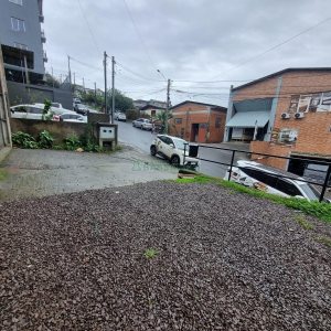 Pavilhão com 390m², no bairro Esplanada em Caxias do Sul para Alugar