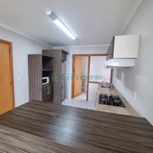 Apartamento com 85m², 2 dormitórios, 2 vagas, no bairro Santa Catarina em Caxias do Sul para Comprar
