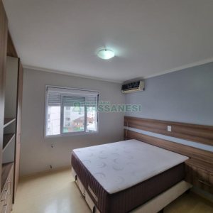 Apartamento com 85m², 2 dormitórios, 2 vagas, no bairro Santa Catarina em Caxias do Sul para Comprar