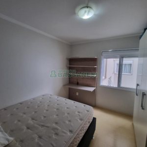Apartamento com 85m², 2 dormitórios, 2 vagas, no bairro Santa Catarina em Caxias do Sul para Comprar