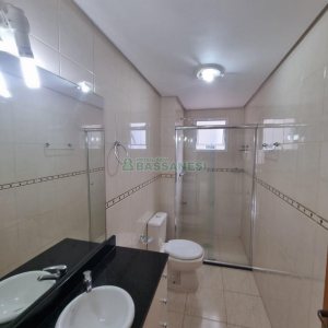 Apartamento com 85m², 2 dormitórios, 2 vagas, no bairro Santa Catarina em Caxias do Sul para Comprar