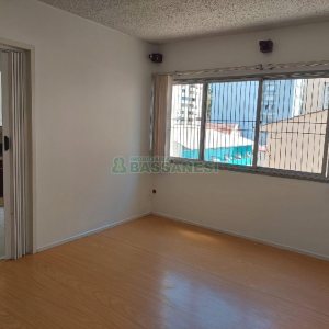 Apartamento com 74m², 3 dormitórios, no bairro São Pelegrino em Caxias do Sul para Alugar