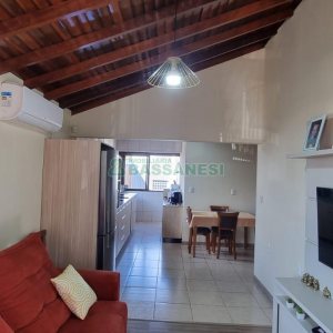 Casa com 193m², 4 dormitórios, 3 vagas, no bairro Desvio Rizzo em Caxias do Sul para Comprar