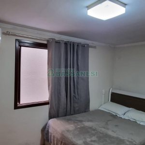 Casa com 193m², 4 dormitórios, 3 vagas, no bairro Desvio Rizzo em Caxias do Sul para Comprar