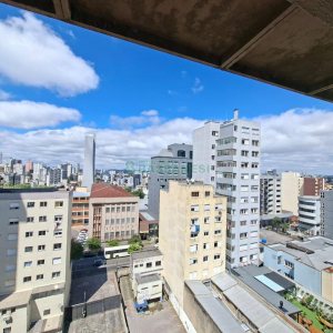 Sala com 78m², 1 vaga, no bairro Centro em Caxias do Sul para Comprar