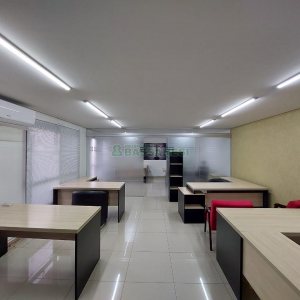 Sala Mobiliada com 78m², 1 vaga, no bairro Centro em Caxias do Sul para Alugar